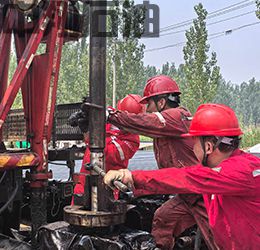 華北油田X井液壓整形服務(wù)現(xiàn)場(chǎng)